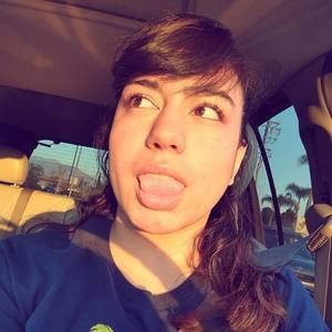 Meet your Posher, Rebeca